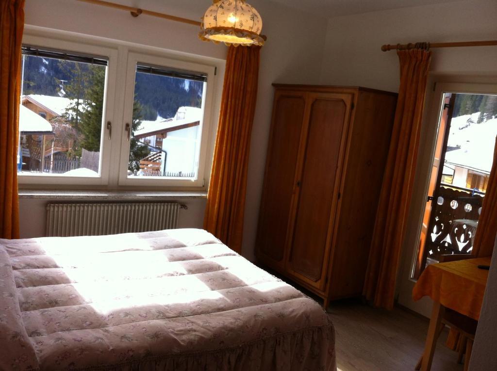 Garni Villa Cecilia Mazzin Δωμάτιο φωτογραφία